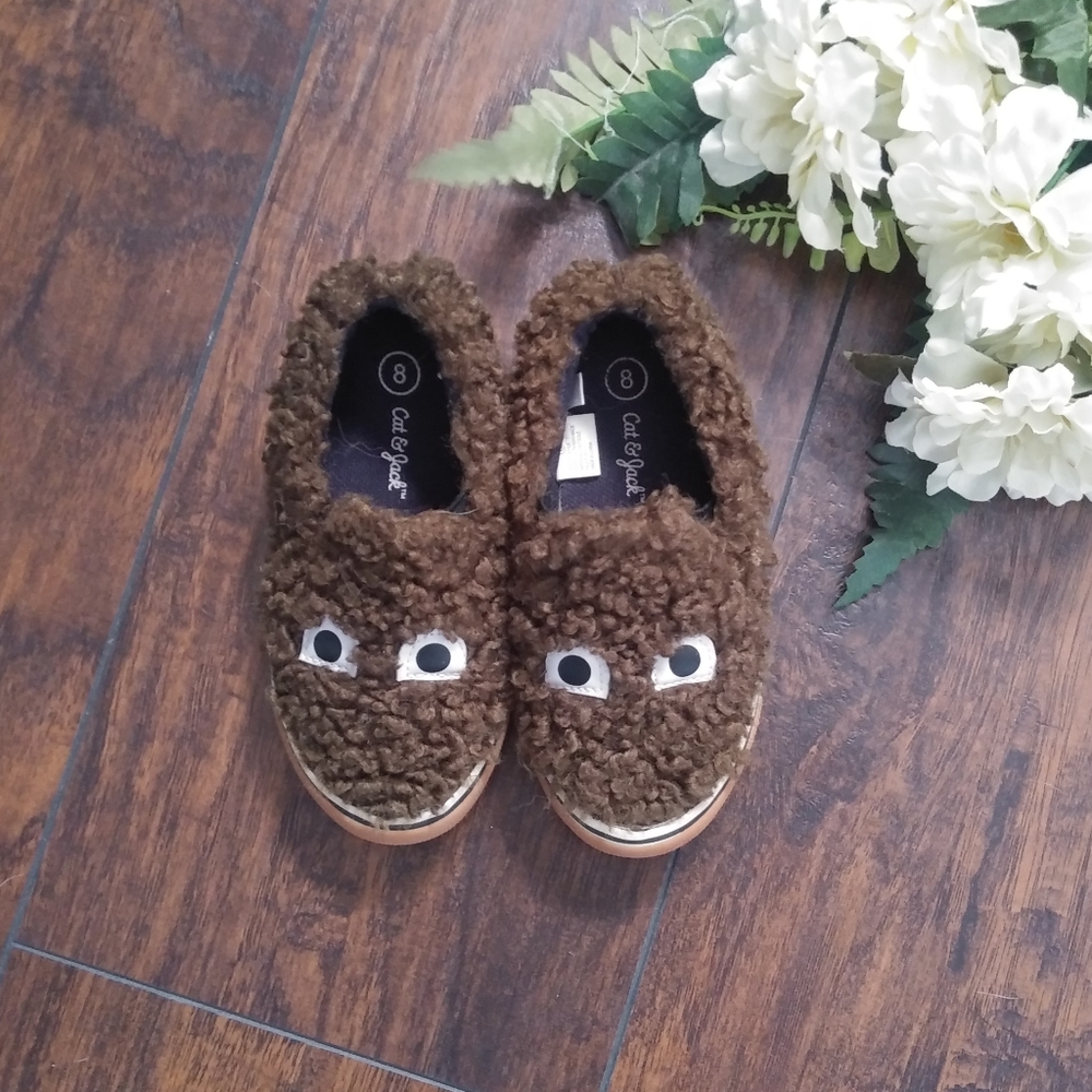 Cat and Jack Fuzzy Monster Shoes Toddler Boys Sz 8